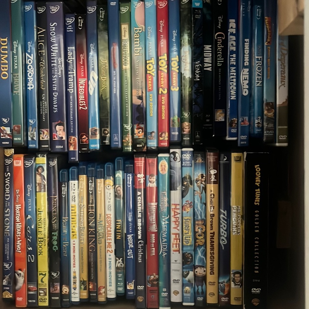 Kids dvds excellent condition